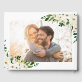 Weiße Blume und grünes Gästebuch (Rückseite)