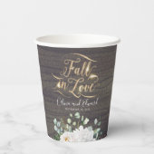 Weiße Blume und Grünpflanzen Rustikaler Fall in Li Pappbecher (Rückseite)