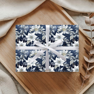 Weiße Blume und Holly Berries Geschenkpapier