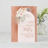 Weiße Blume und Pampas Grass Elegante Hochzeit Einladung (Stehend Vorderseite)