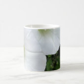 Weiße Blumen Kaffeetasse (Mittel)