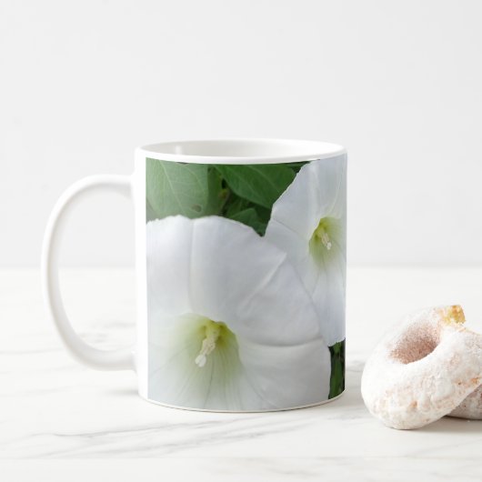 Weiße Blumen Kaffeetasse (Mit Donut)