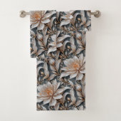 Weiße Blumenfantasie Badhandtuch Set (Insitu)