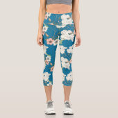 Weiße Blumengartenmuster Capri Leggings (Vorderseite)