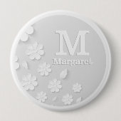 Weiße, blumengeprägte Namensinitialen personalisie Button (Vorderseite)