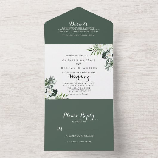 Weiße Blumenhochzeit im tropischen Grünen All In One Einladung (Innen Boden)