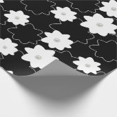 Weiße Blumenmuster mit Perlen Geschenkpapier (Ecke)