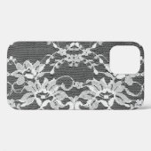 Weiße Blumenspitze: schwarzer Hintergrund. Case-Mate iPhone Hülle (Rückseite (Horizontal))