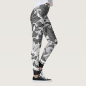 Weiße Blumenspitze: schwarzer Hintergrund. Leggings (Rechts)