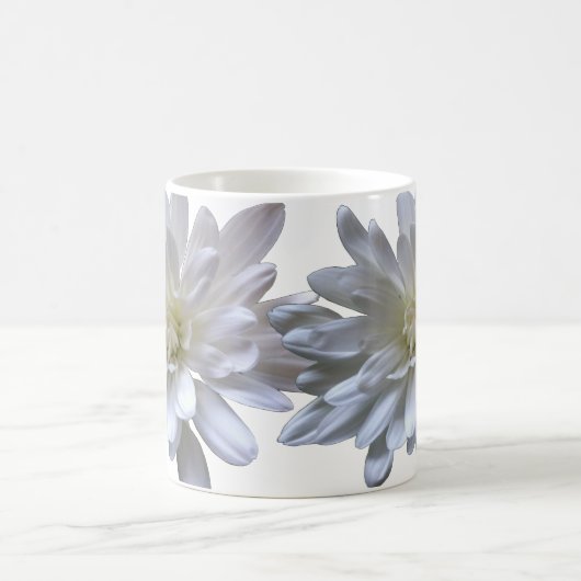 Weiße, blumenweiße, matte weiße Blume Kaffeetasse (Mittel)