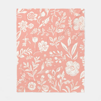 Weiße Blumenwiese auf korallenrosa Fleece-Decke Fleecedecke