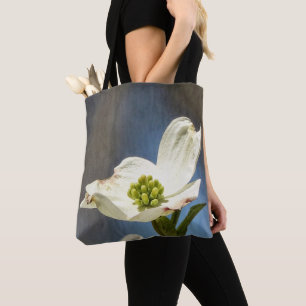 Weiße Blüte der Kornelkirsche Tasche