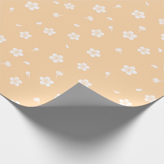 Weiße Blüten auf gelbem Muster Geschenkpapier (Ecke)