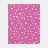 Weiße Blüten in Hot Pink Fleecedecke (Vorderseite)