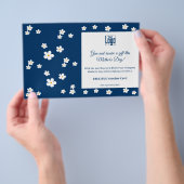 Weiße Blüten Muttertag Werbeaktion Blau Weiß Flyer (Handgriff)