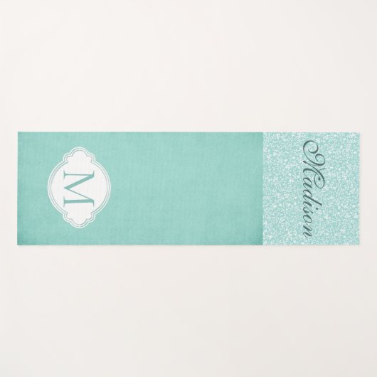 Weiße Blütenpastel Trendy Monogram Yogamatte (Vorderseite (Horizontal))