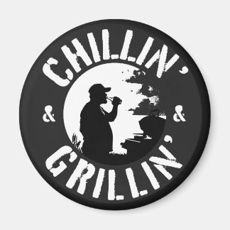 Weiße Briefmarke Chillin’ & Grillin Magnet