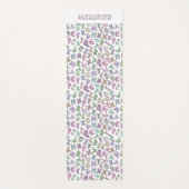 Weiße Buchstaben Yogamatte (Vorderseite)