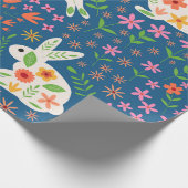 Weiße Bunne mit farbenfrohen Blume Geschenkpapier (Ecke)