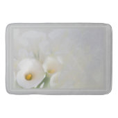 Weiße Calla Lily mit Foliage Badematte (Vorderseite)