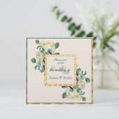 Weiße Calla-Lily und Eukalyptus-Elfenbein und Gold Einladung (Stehend Vorderseite)