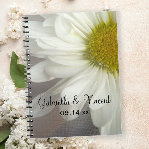 Weiße Daisy auf graue Hochzeit Notizblock