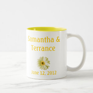 Weiße Daisy-Blume anpassbar Zweifarbige Tasse