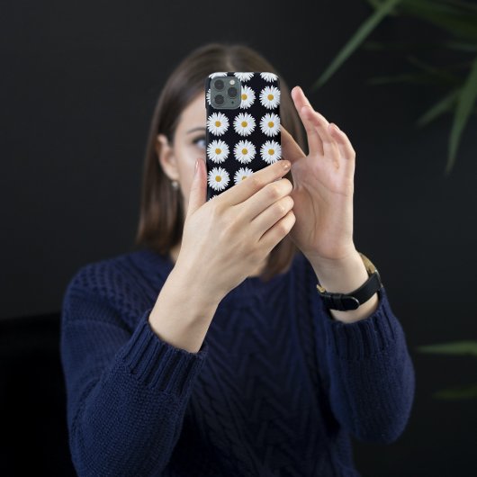 Weiße Daisy-Floral-Muster auf schwarz Case-Mate iPhone Hülle