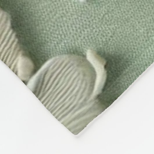 Weiße Damaske Blumenmuster Weicher grüner Hintergr Fleecedecke (Ecke)