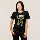 Weiße Damenbluse mit floralem Muster Tri-Blend Shirt (Vorderseite voll)