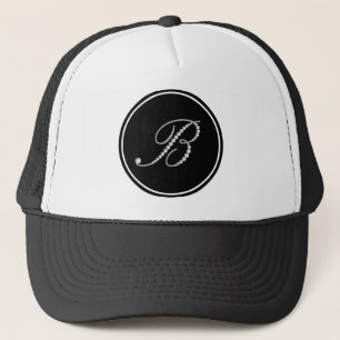 Weiße Diamant-Buchstabe B-Monogramm Truckerkappe