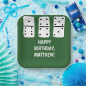 Weiße Dominosteine mit schwarzen Punkten auf Grün Pappteller (Party)