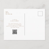 Weiße Einfachheit Monogramm QR-Code Save-the-Date- Postkarte (Rückseite)