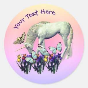 Weiße Einhornschmetterlinge Blume Personalisiert Runder Aufkleber