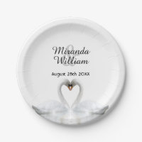 Weiße, elegante Schwäne in der Hochzeit der Liebe