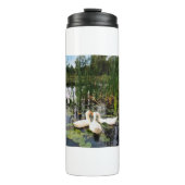 Weiße Enten, Lilienpads, Fesseln, Seeufer Thermosbecher (Vorderseite)