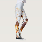 Weiße Farbe gebrochen, rostiges Auto. Leggings (Rechts)