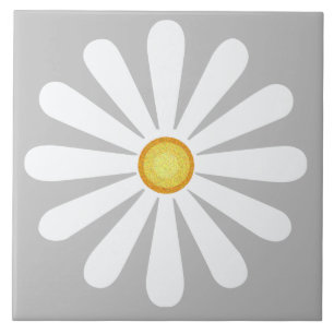 Weiße Farbe mit gelber Mitte auf silber Fliese