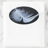 Weiße Feder - Engel von Natur Ovaler Aufkleber (Tasche)