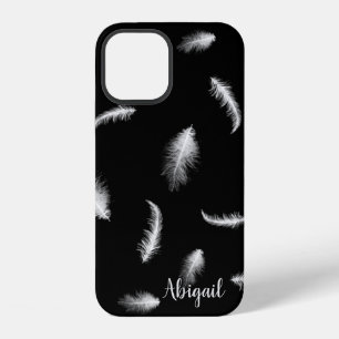 Weiße Federn auf schwarzem Case-Mate iPhone Case 12 Hülle