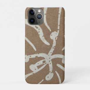 Weiße Flora auf Brown Case-Mate iPhone Hülle