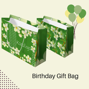 Weiße Flora mit grünem Hintergrund Geburtstag Große Geschenktüte
