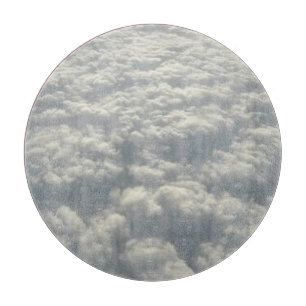 WEIßE FLUFFIGE WOLKEN SCHNEIDEBRETT