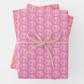 Weiße Fragezeichen auf rosa Geschenkpapier Set (Beispiel)
