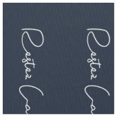 Weiße französische Skripte behalten Ruhe und führe Stoff (Nahaufnahme)