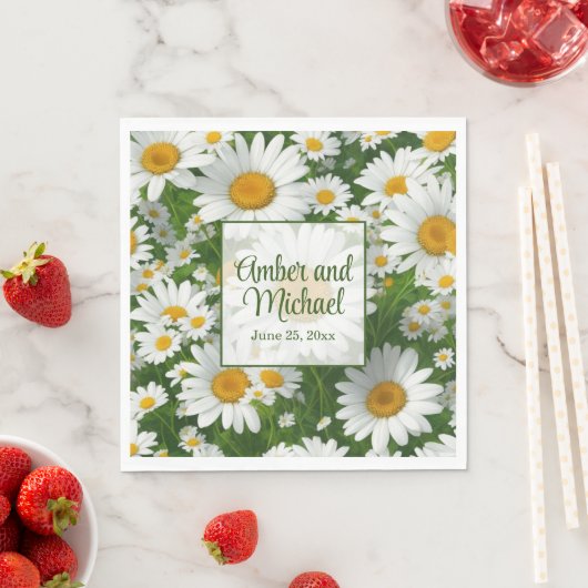 Weiße Frühlingsblütenblütenblüte Serviette (Beispiel)