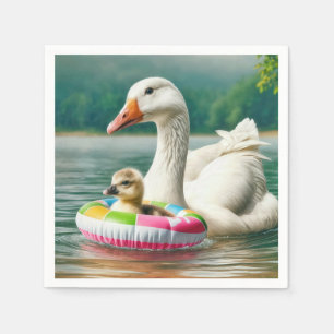 Weiße Gänse mit Gänseleber in einem aufblasbaren R Serviette