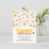 Weiße Gänseblümchen und rotes Einladung (Stehend Vorderseite)