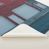 WEISSE GARAGE TÜREN SCHLIESSEN IM TAG SHERPADECKE (3/4)