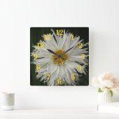 Weiße gelbe Blume Quadratische Wanduhr (Zuhause)